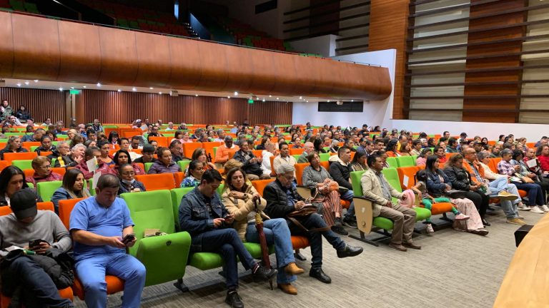Alcalde Donoso socializa con las Juntas de Acción Comunal la metodología del Plan de Desarrollo