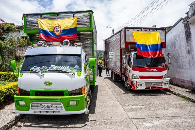 Ayudas humanitarias de Chía llegaron a Belén de Umbría y a Guática